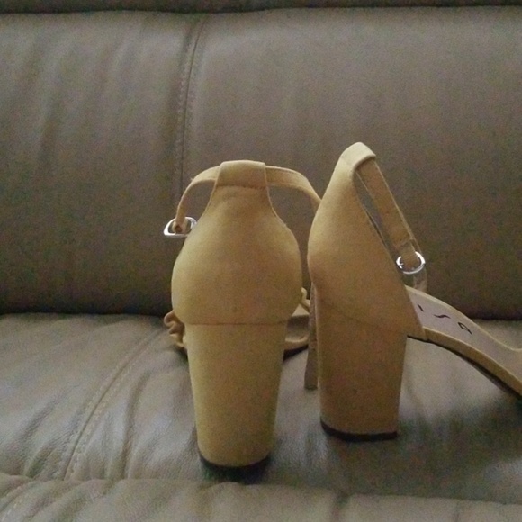 Shoes - Picture 3 of 3